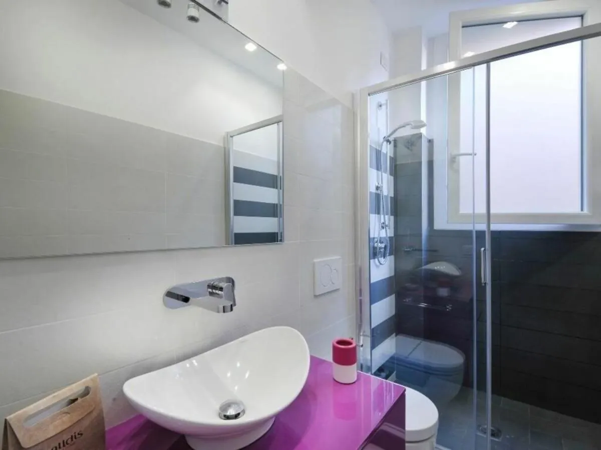 Olmetto By Halldis Milano