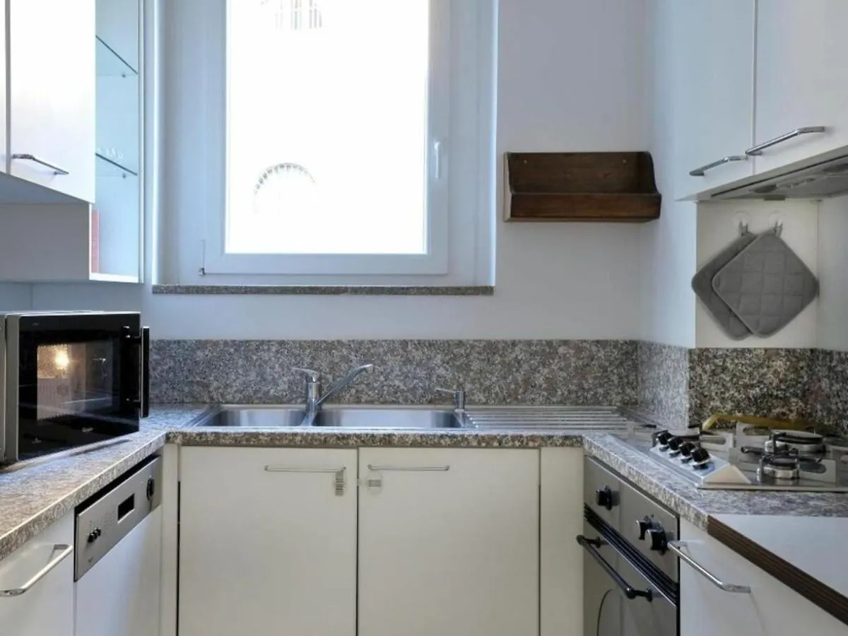 Apartment Olmetto By Halldis Milan Italy